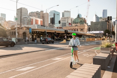 Испытание электронного скутера в Мельбурне продлено