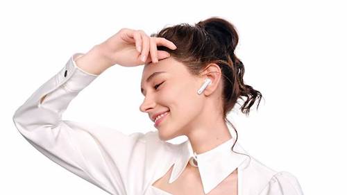 Huawei Freebuds 4I Woman