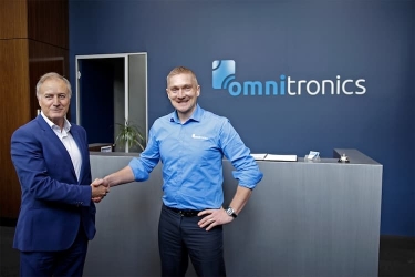 Omnitronics CEO John Jordan (R) and former CEO John Florenca